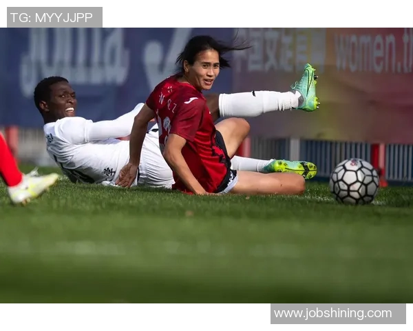 武汉足球队灵活性探讨:如何在竞争中保持优势与创新 武汉足球队灵活性探讨:如何在竞争中保持优势与创新