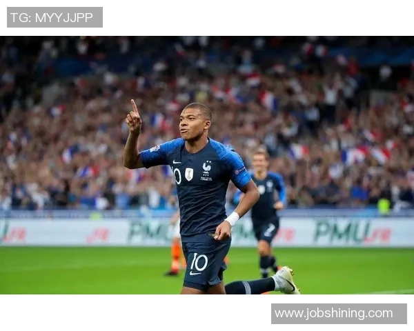 全球足坛2号球星盘点有哪些值得关注的传奇人物与新秀 全球足坛2号球星盘点有哪些值得关注的传奇人物与新秀