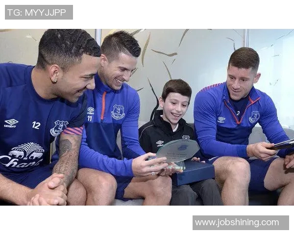 在飞机上偶遇足球明星的奇妙经历与难忘瞬间 在飞机上偶遇足球明星的奇妙经历与难忘瞬间