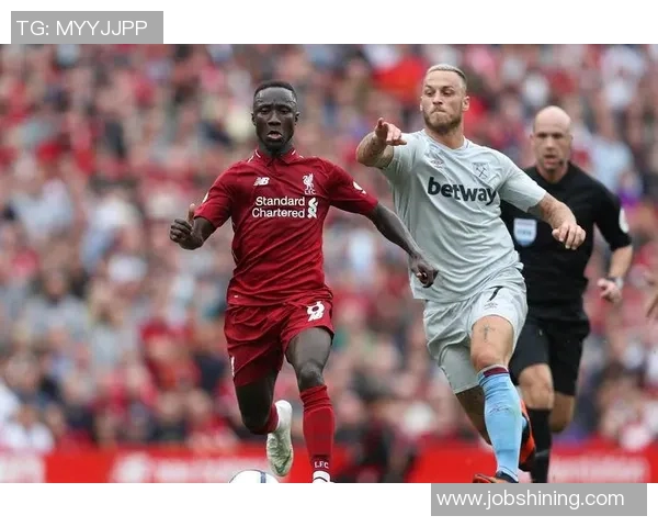 武汉足球队的反击革新之路：重塑战术与团队精神的全新篇章